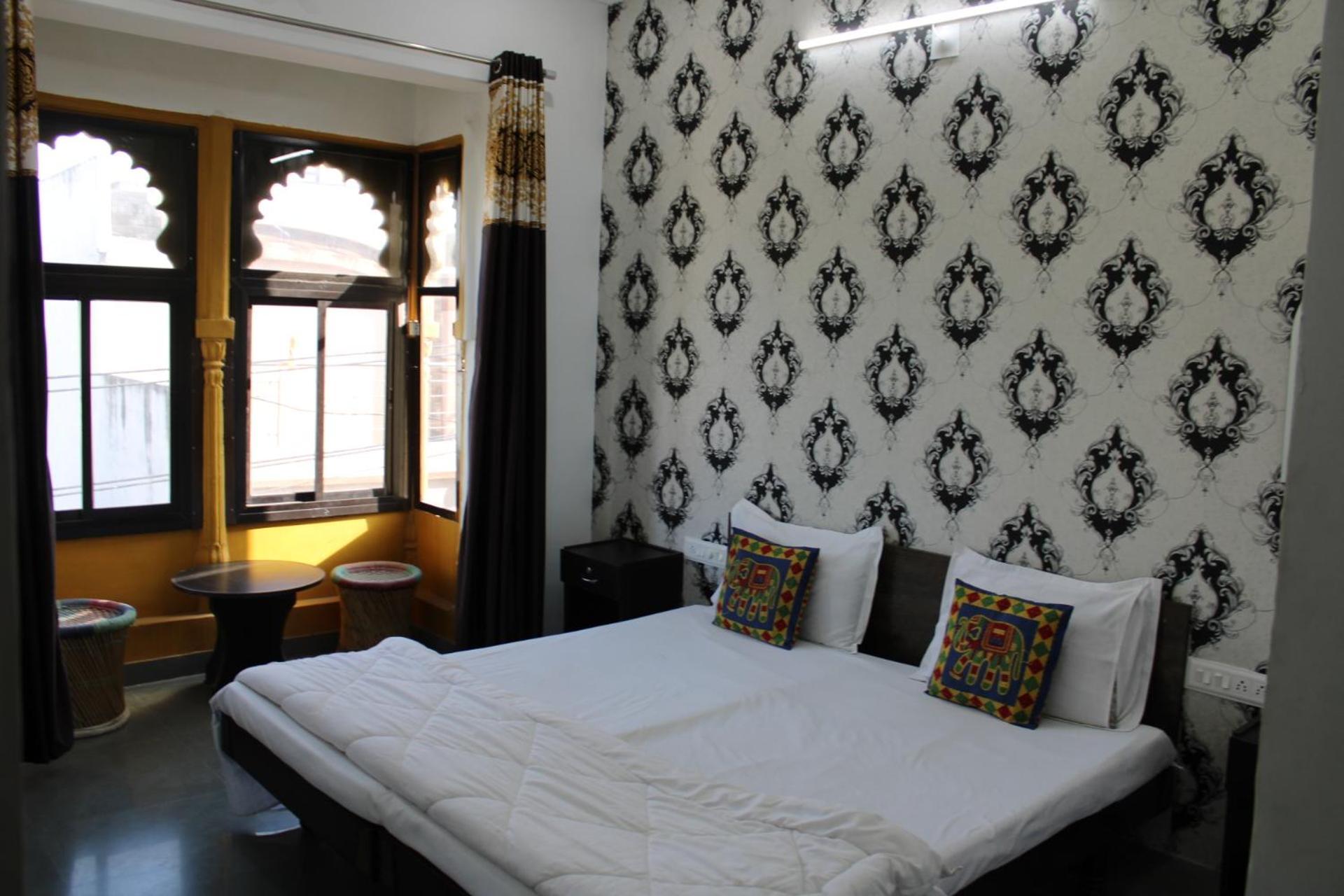 Hill Paradise Home Stay อุเดเปอร์ ภายนอก รูปภาพ